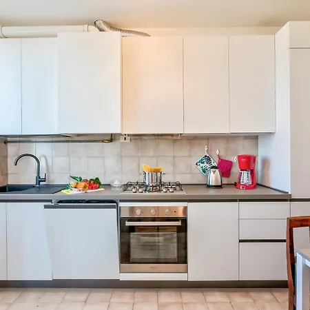 Garden Pool & Tennis On The - Happy アパート *